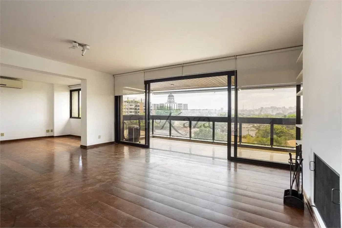 Foto 3 de Apartamento Padrão em Vila Nova Conceição, São Paulo - imagem 3