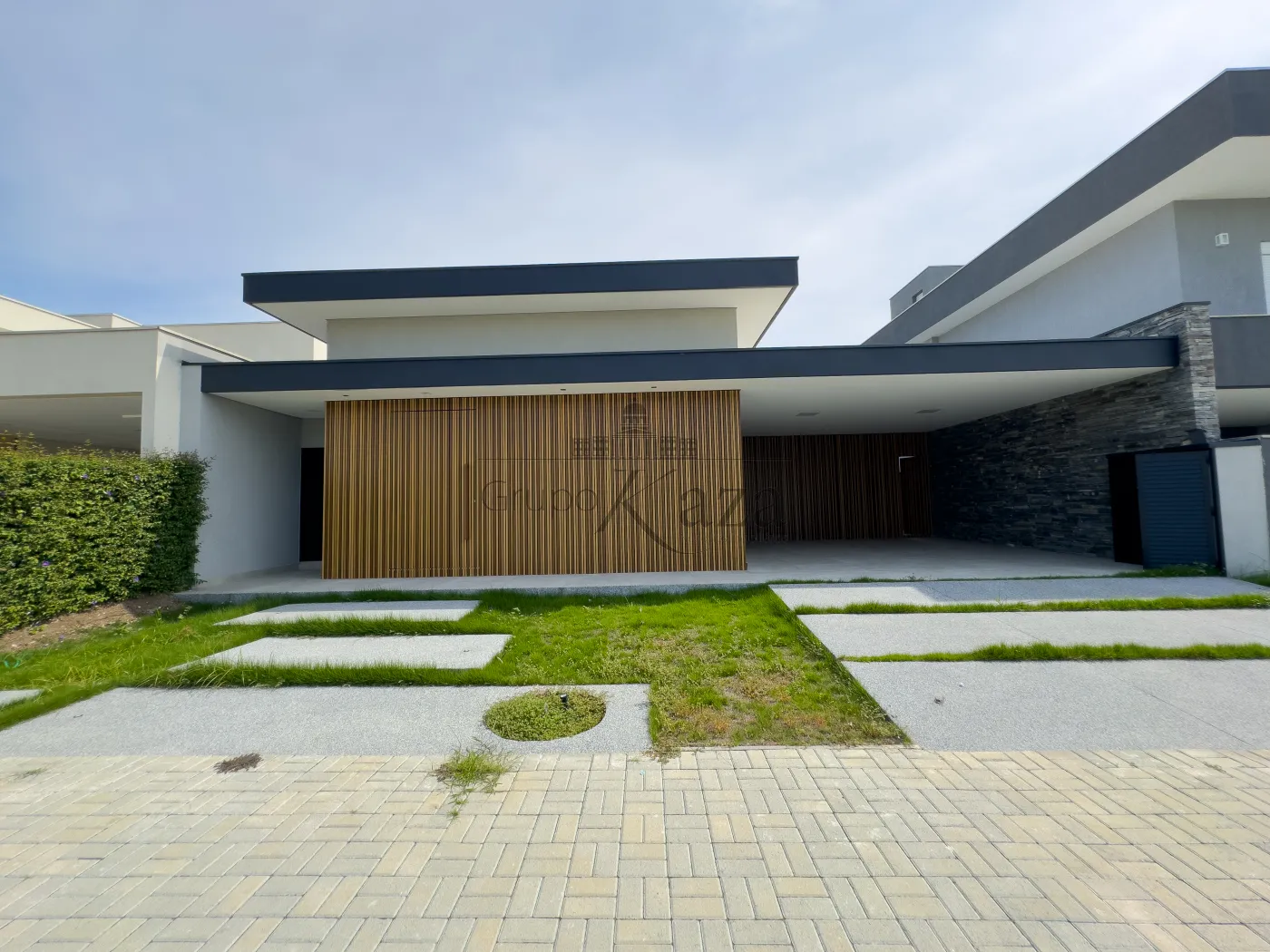 Foto 2 de Casa Condomínio em Jardim do Golfe, São José dos Campos - imagem 2
