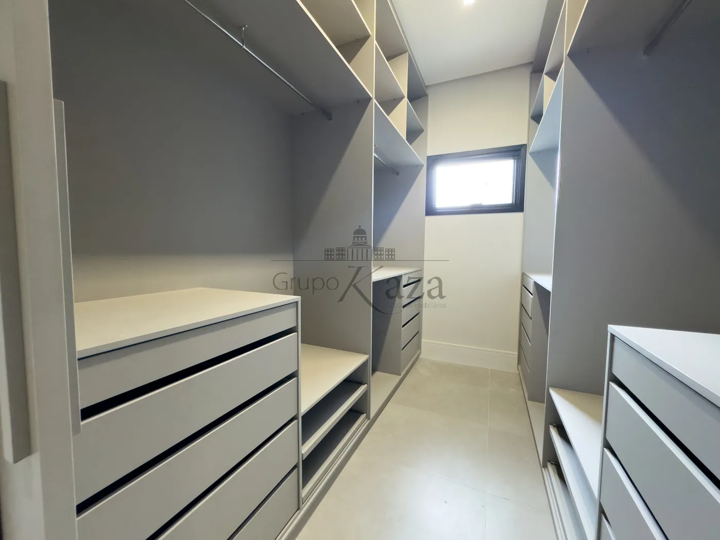 Foto 13 de Casa Condomínio em Jardim do Golfe, São José dos Campos - imagem 13