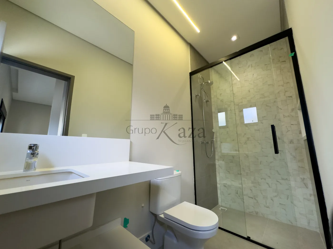 Foto 21 de Casa Condomínio em Jardim do Golfe, São José dos Campos - imagem 21