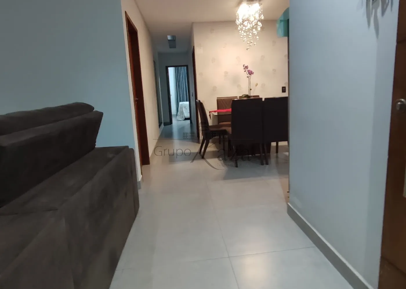 Foto 3 de Casa Padrão em Residencial Santa Paula, Jacareí - imagem 3