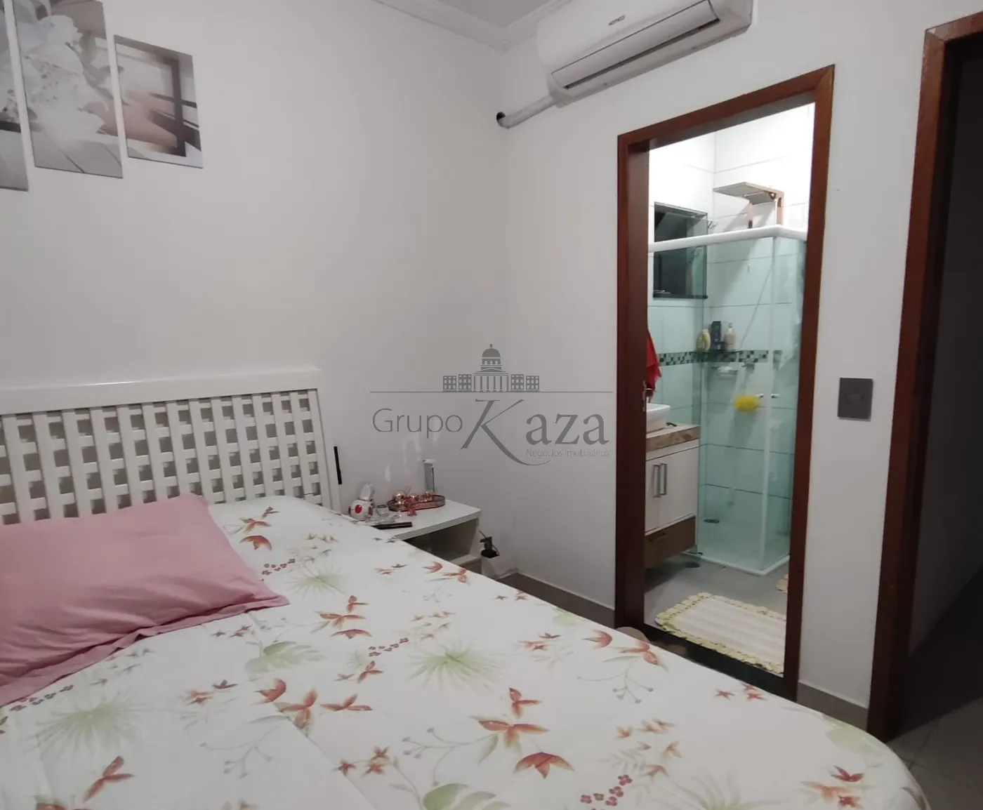 Foto 8 de Casa Padrão em Residencial Santa Paula, Jacareí - imagem 8