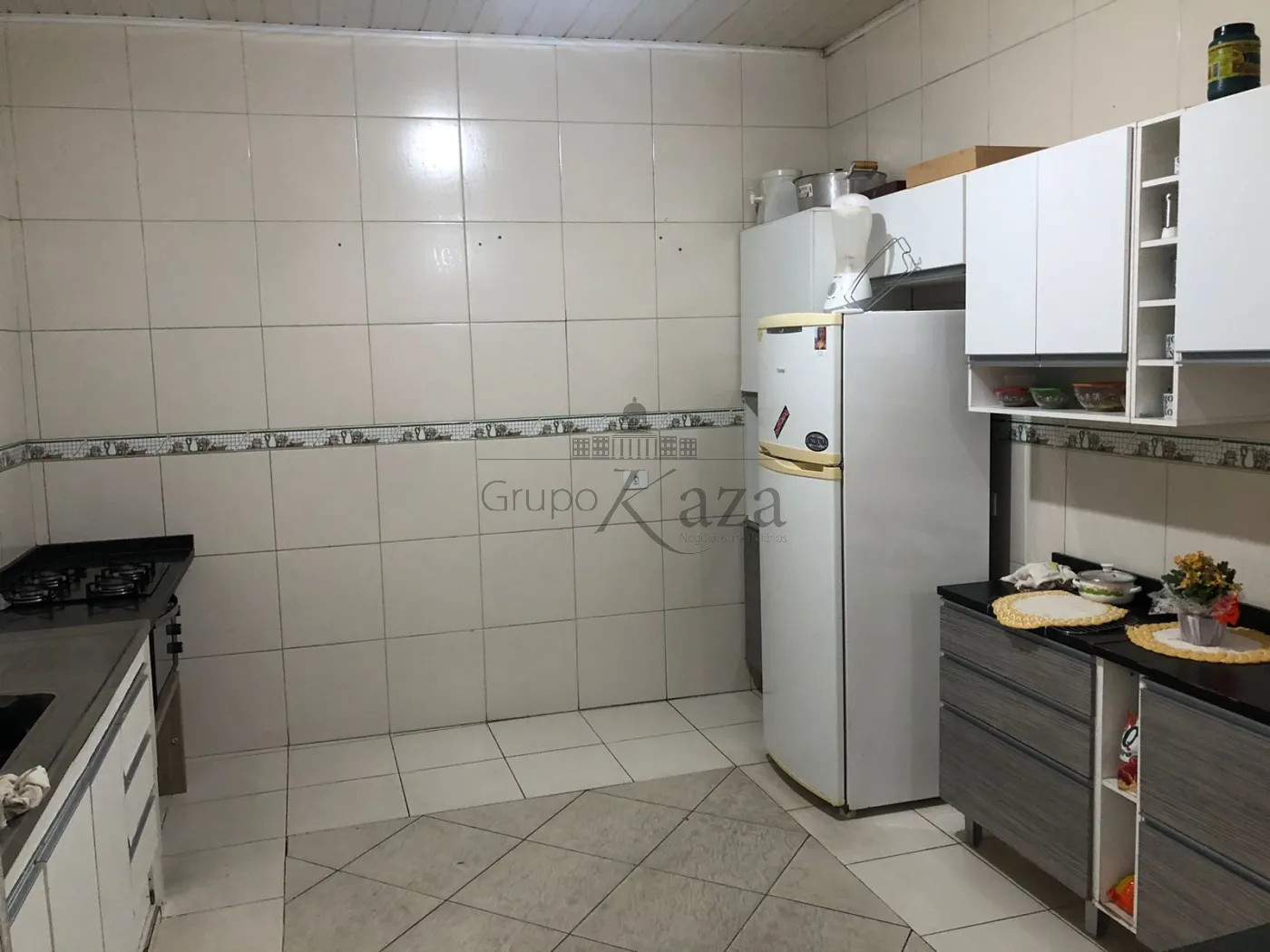 Foto 6 de Casa Padrão em Campo dos Alemães, São José dos Campos - imagem 6