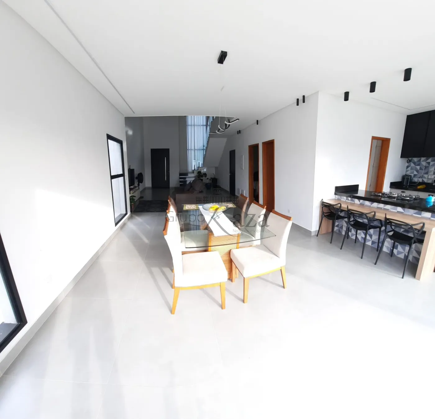 Foto 3 de Casa Condomínio em Vila Galvão, Caçapava - imagem 3