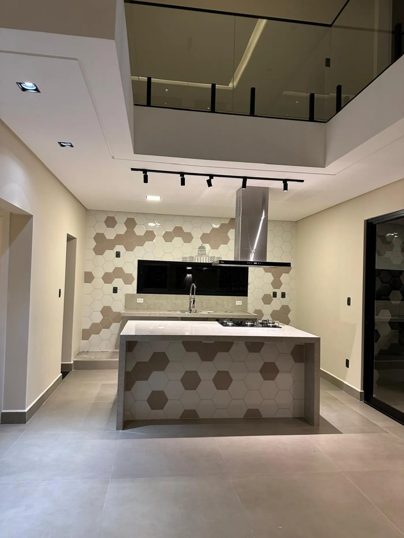 Foto 8 de Casa Condomínio em Parque Residencial Maria Elmira, Caçapava - imagem 8