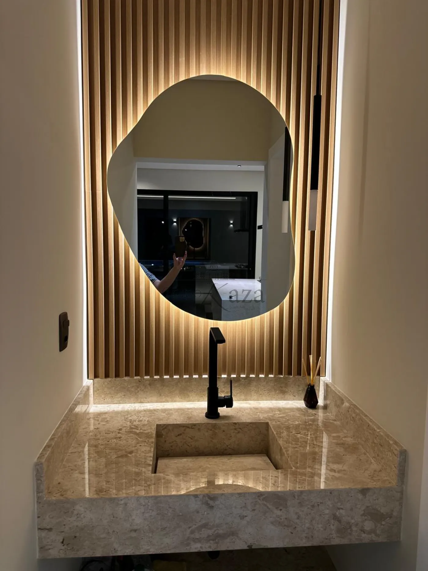 Foto 29 de Casa Condomínio em Parque Residencial Maria Elmira, Caçapava - imagem 29