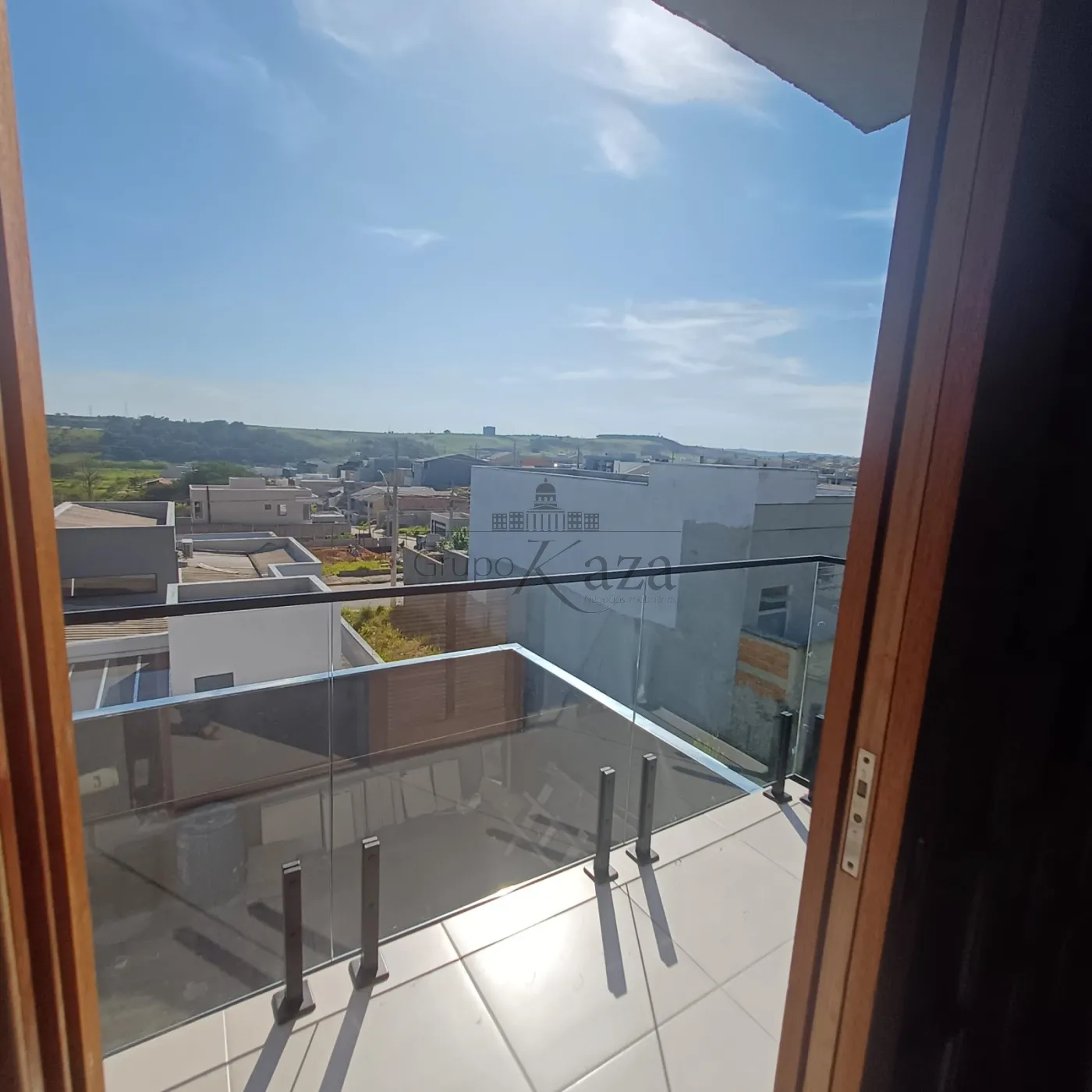 Foto 11 de Casa Padrão em Recanto dos Eucalíptos, São José dos Campos - imagem 11