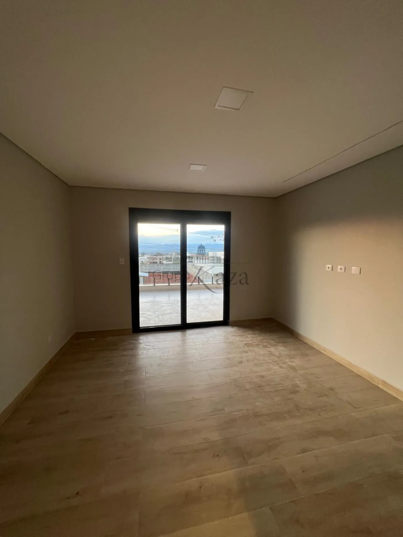 Foto 9 de Casa Condomínio em Parque Residencial Maria Elmira, Caçapava - imagem 9