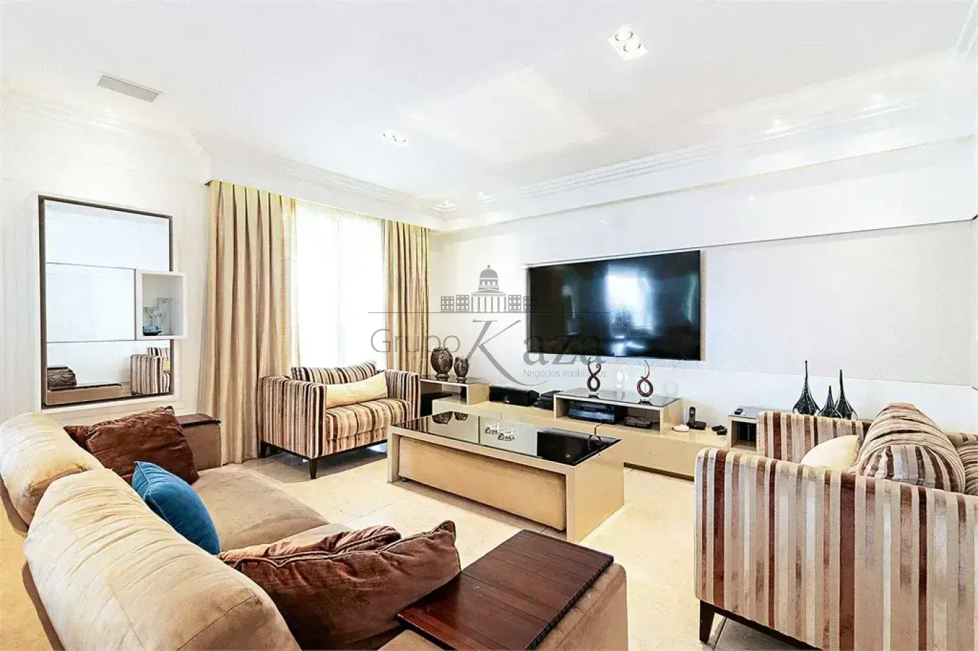 Foto 13 de Apartamento Padrão em Vila Nova Conceição, São Paulo - imagem 13