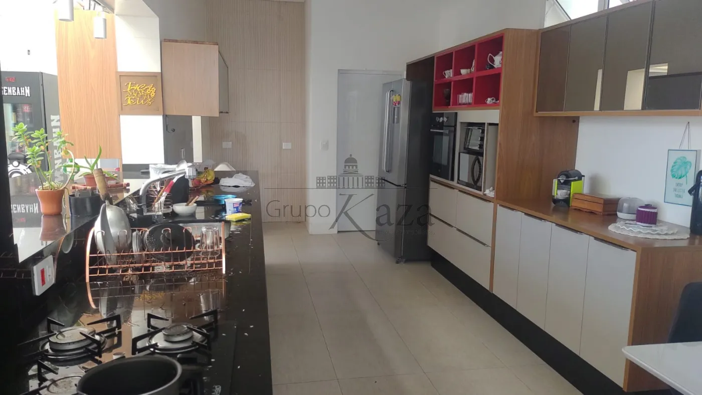 Foto 16 de Casa Condomínio em Residencial Santa Helena, Caçapava - imagem 16