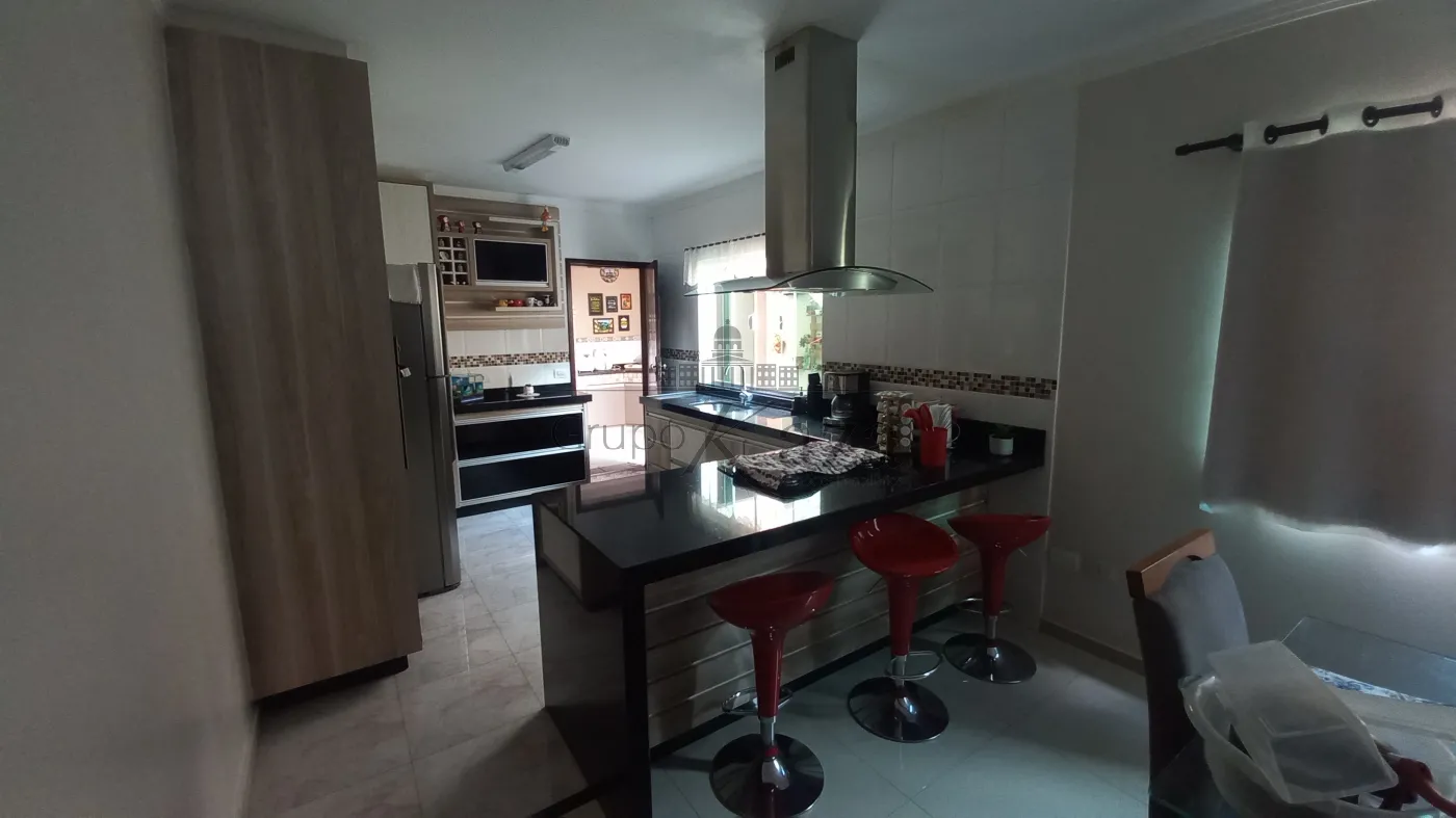 Foto 11 de Casa Sobrado em Residencial União, São José dos Campos - imagem 11