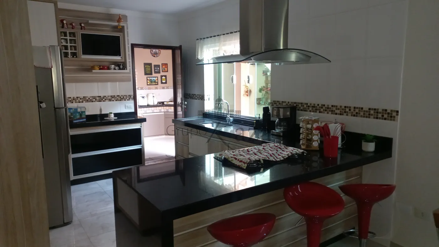 Foto 12 de Casa Sobrado em Residencial União, São José dos Campos - imagem 12