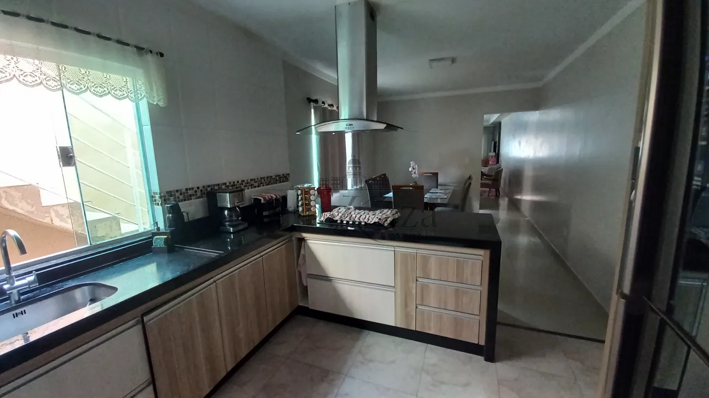 Foto 15 de Casa Sobrado em Residencial União, São José dos Campos - imagem 15
