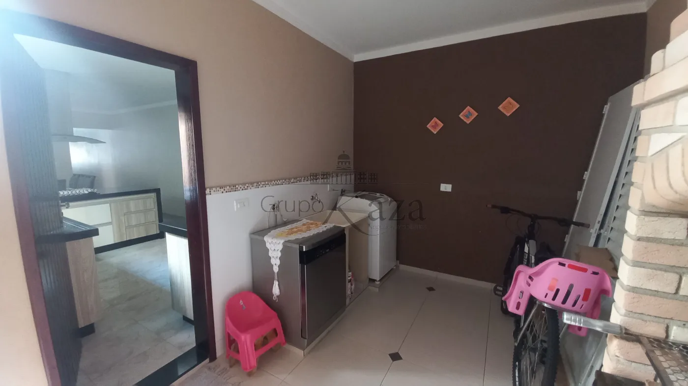 Foto 16 de Casa Sobrado em Residencial União, São José dos Campos - imagem 16