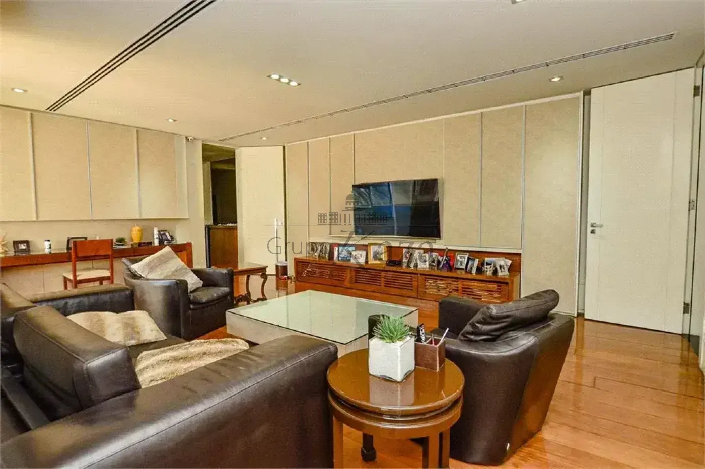 Foto 29 de Casa Padrão em Alto da Boa Vista, São Paulo - imagem 29