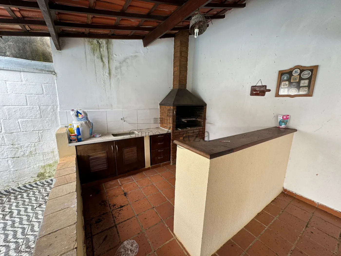 Foto 16 de Casa Padrão em Jardim Estoril, São José dos Campos - imagem 16