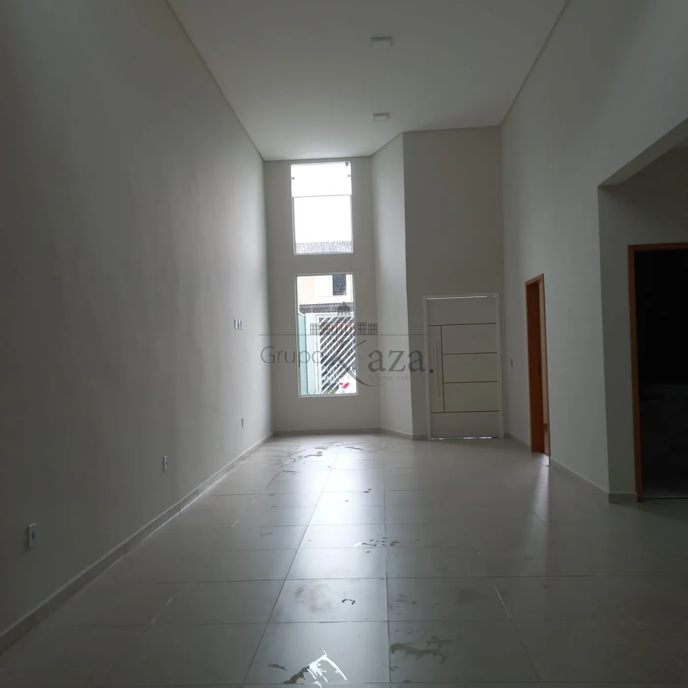 Foto 1 de Casa Padrão em Portal dos Pássaros, São José dos Campos - imagem 1