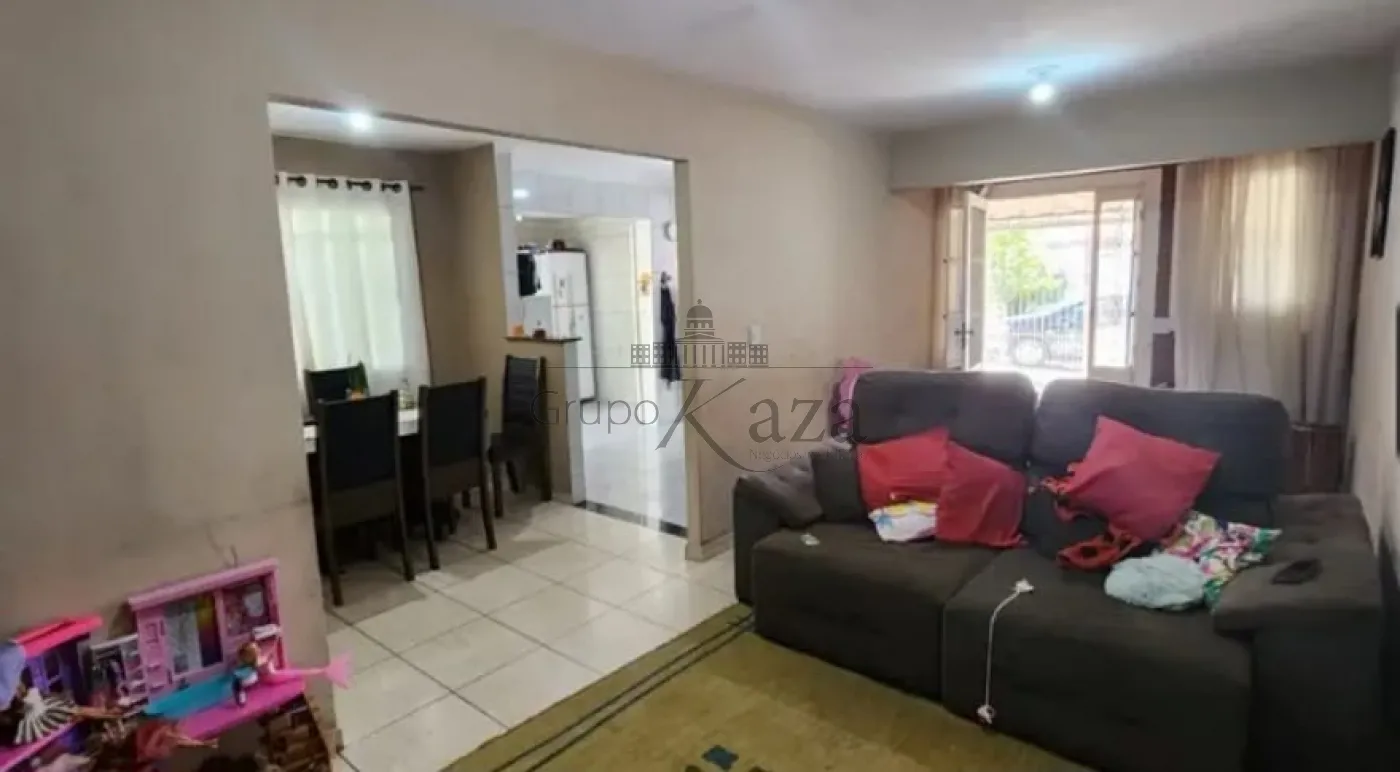 Foto 1 de Casa Padrão em Parque Califórnia, Jacareí - imagem 1