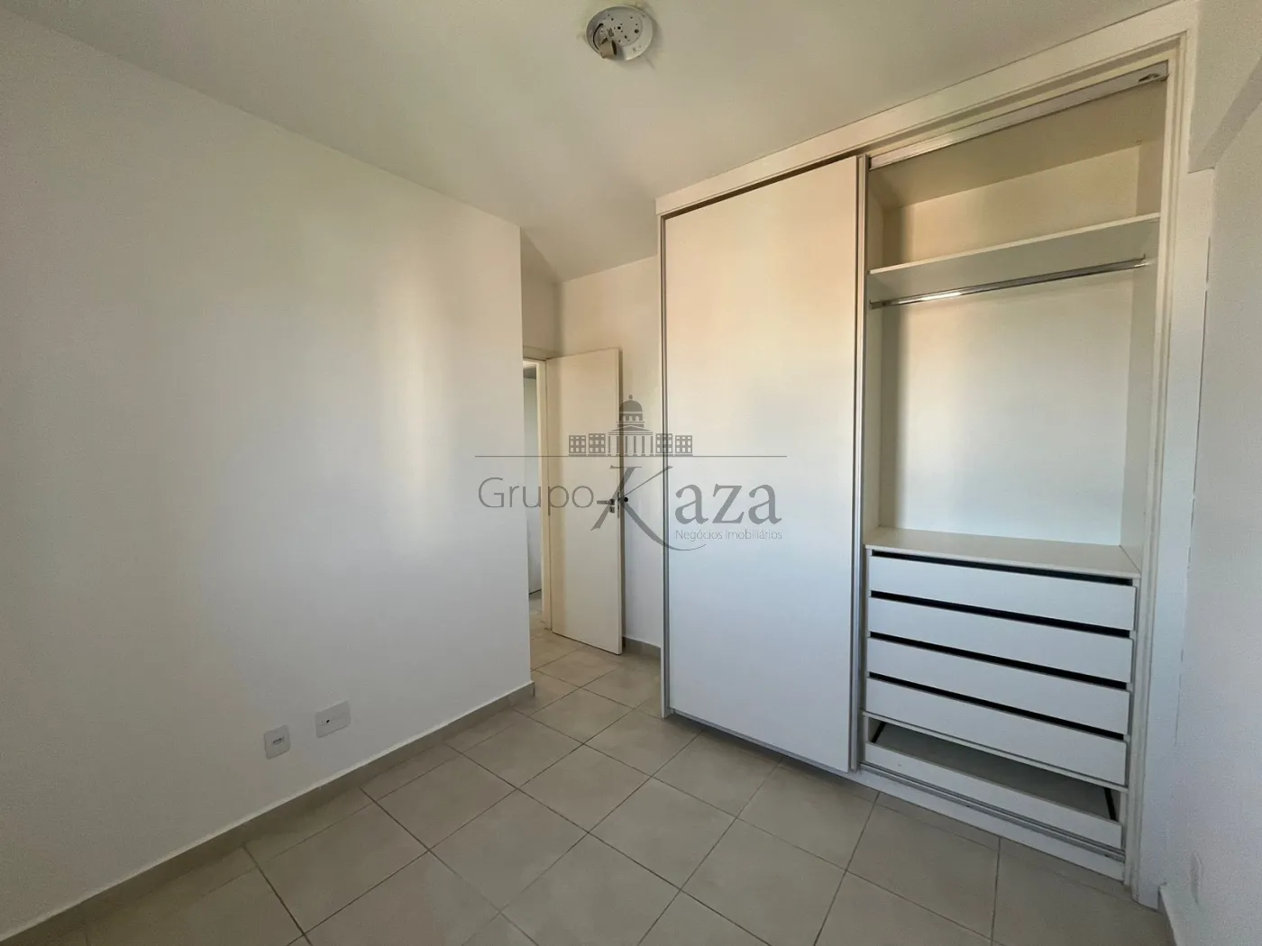 Foto 12 de Apartamento Padrão em Chácaras São José, São José dos Campos - imagem 12