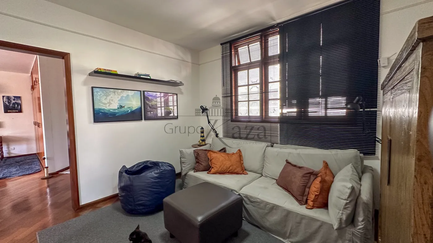 Foto 23 de Casa Condomínio em Jardim das Colinas, São José dos Campos - imagem 23