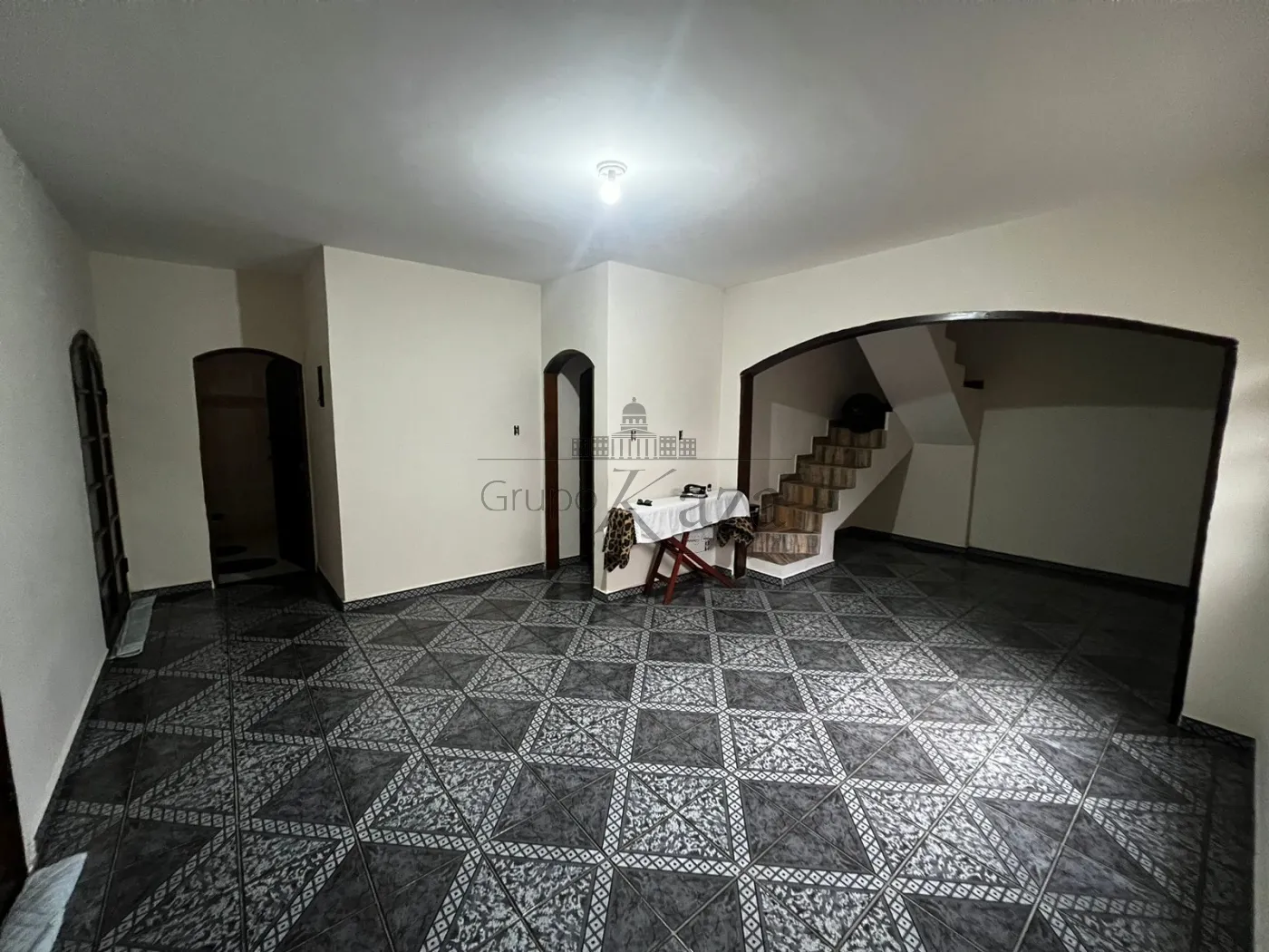 Foto 1 de Casa Padrão em Eugênio de Melo, São José dos Campos - imagem 1