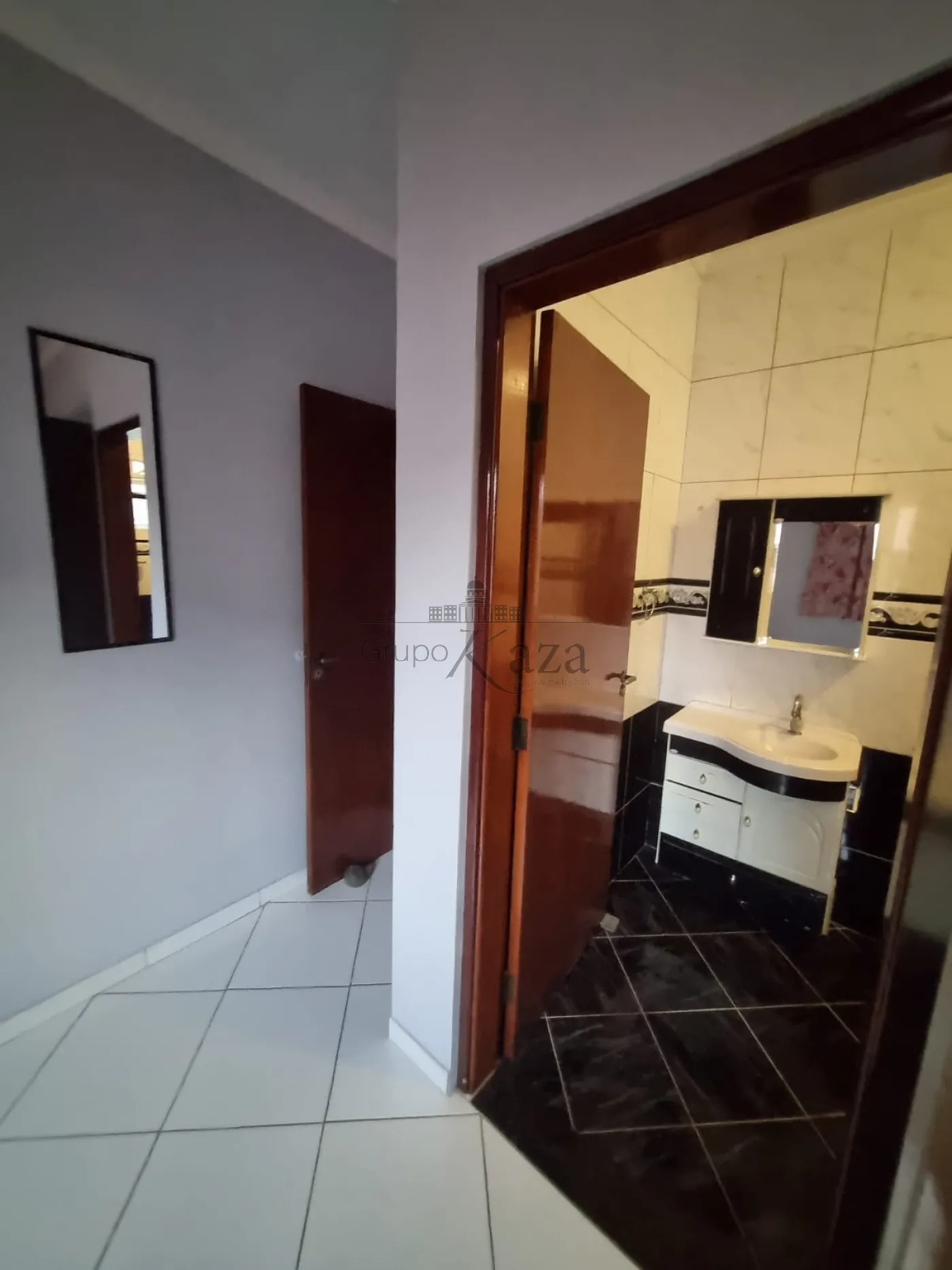 Foto 12 de Casa Sobrado em Jardim Oriente, São José dos Campos - imagem 12