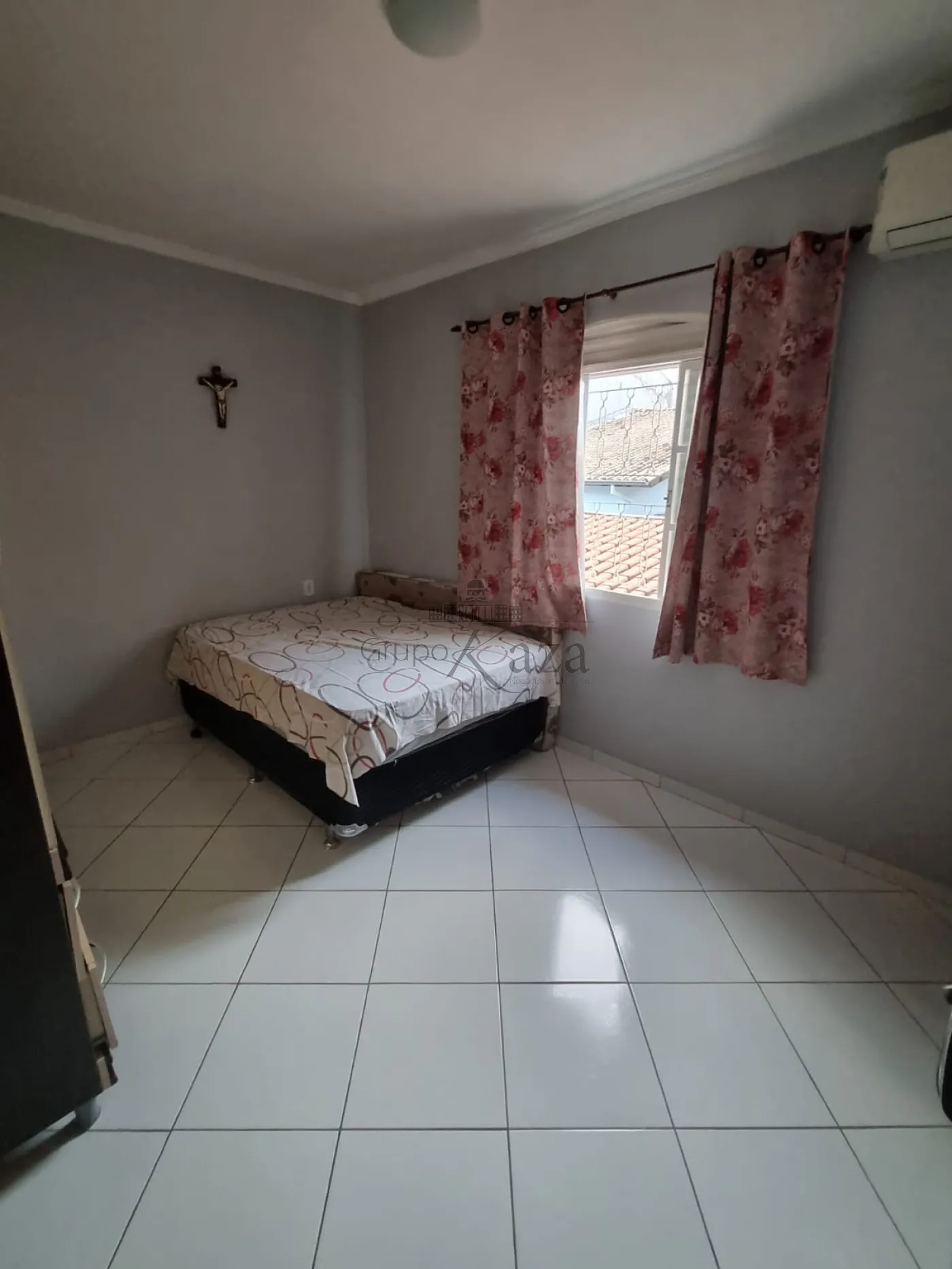 Foto 11 de Casa Sobrado em Jardim Oriente, São José dos Campos - imagem 11