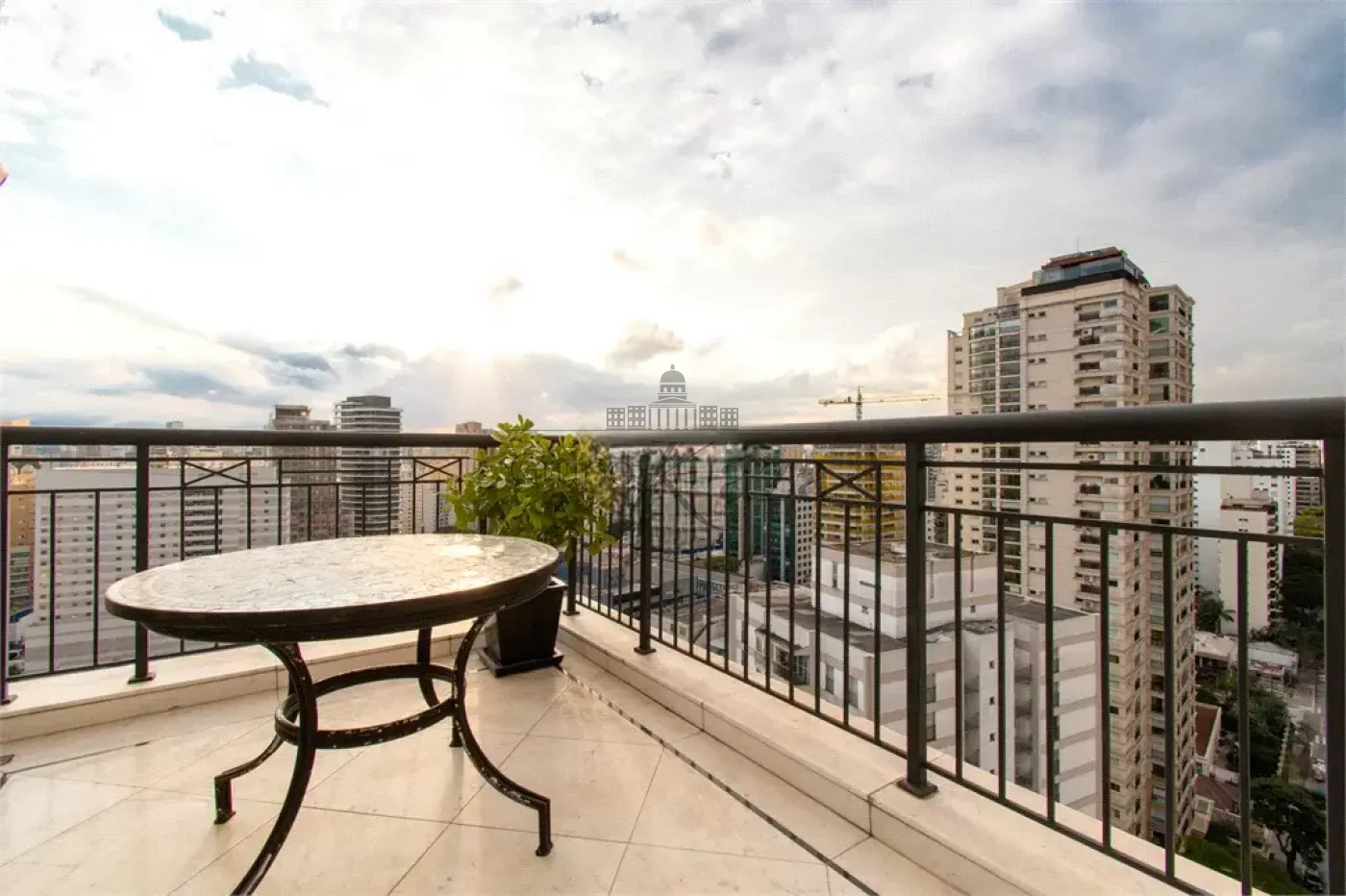 Foto 17 de Apartamento Duplex em Vila Nova Conceição, São Paulo - imagem 17