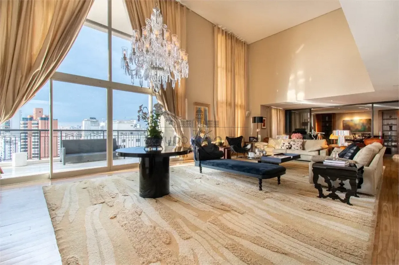 Foto 4 de Apartamento Duplex em Vila Nova Conceição, São Paulo - imagem 4