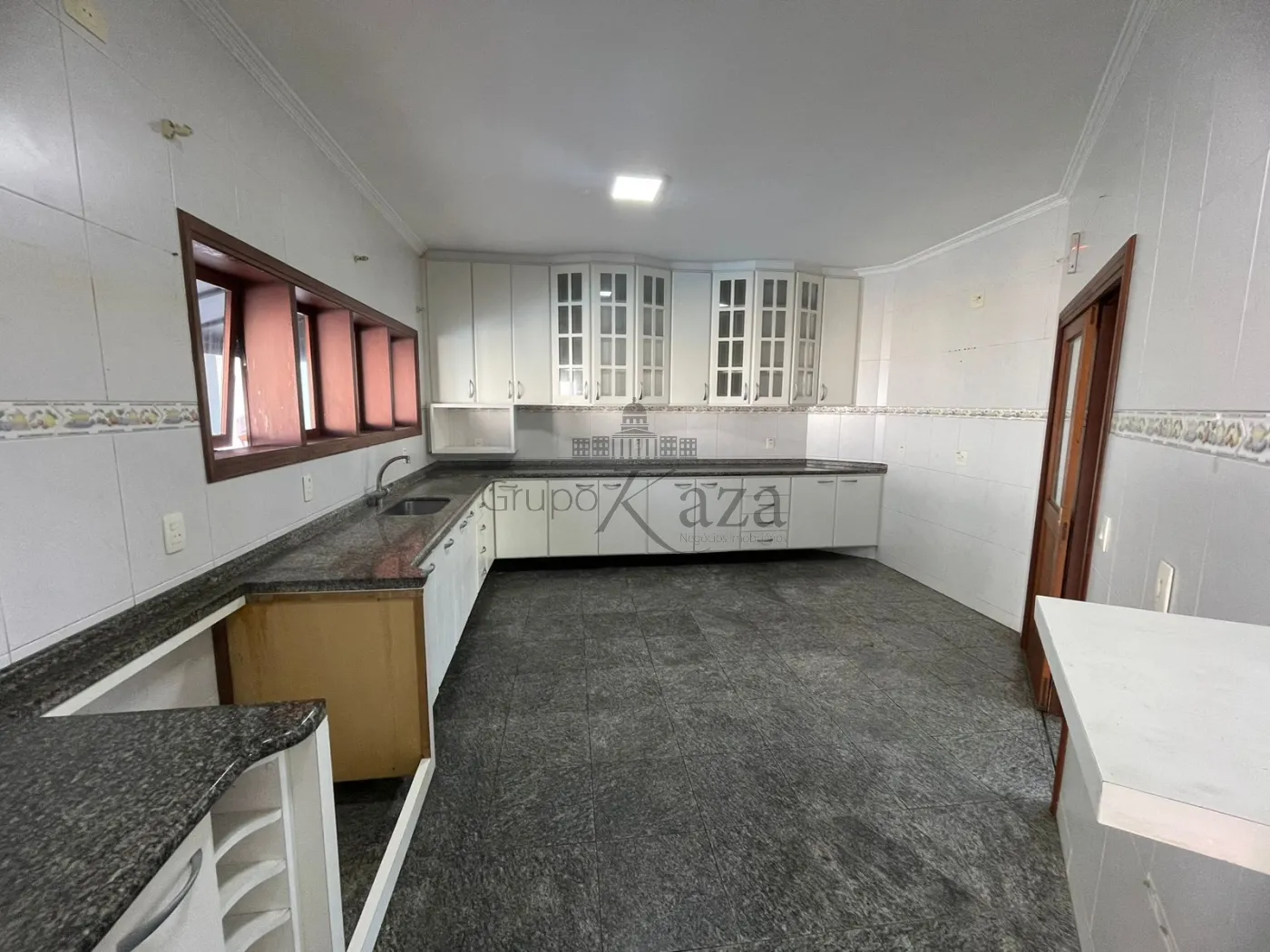 Foto 6 de Casa Condomínio em Vila Zezé, Jacareí - imagem 6