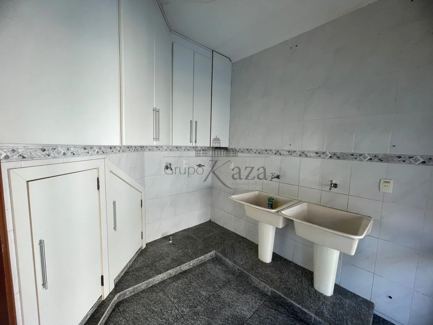 Foto 25 de Casa Condomínio em Vila Zezé, Jacareí - imagem 25