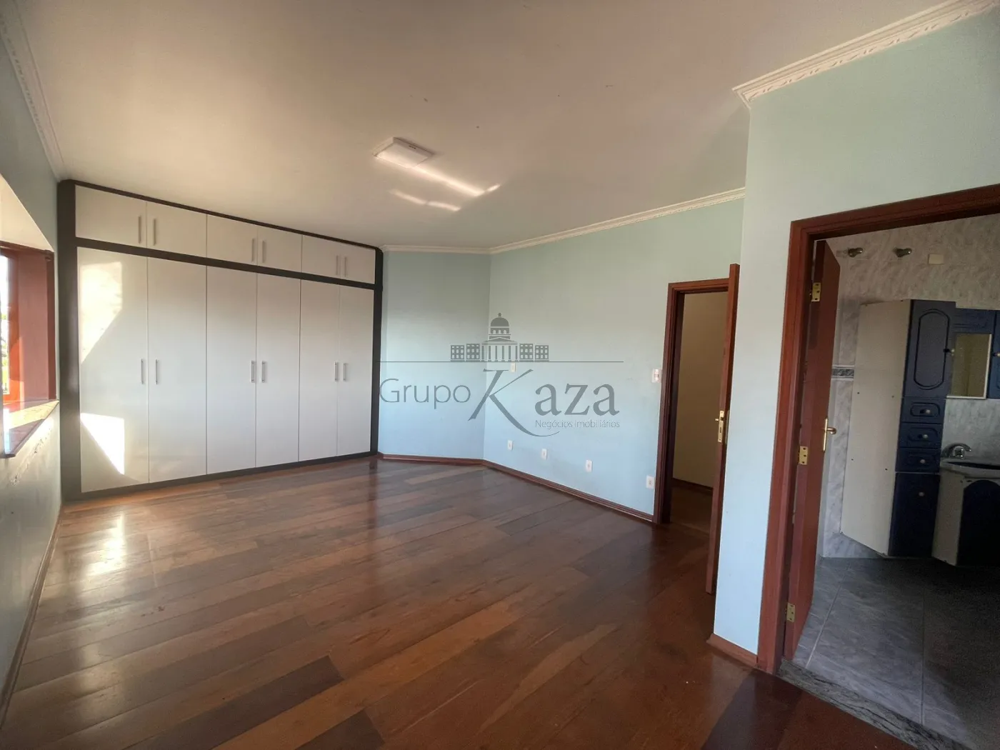 Foto 22 de Casa Condomínio em Vila Zezé, Jacareí - imagem 22