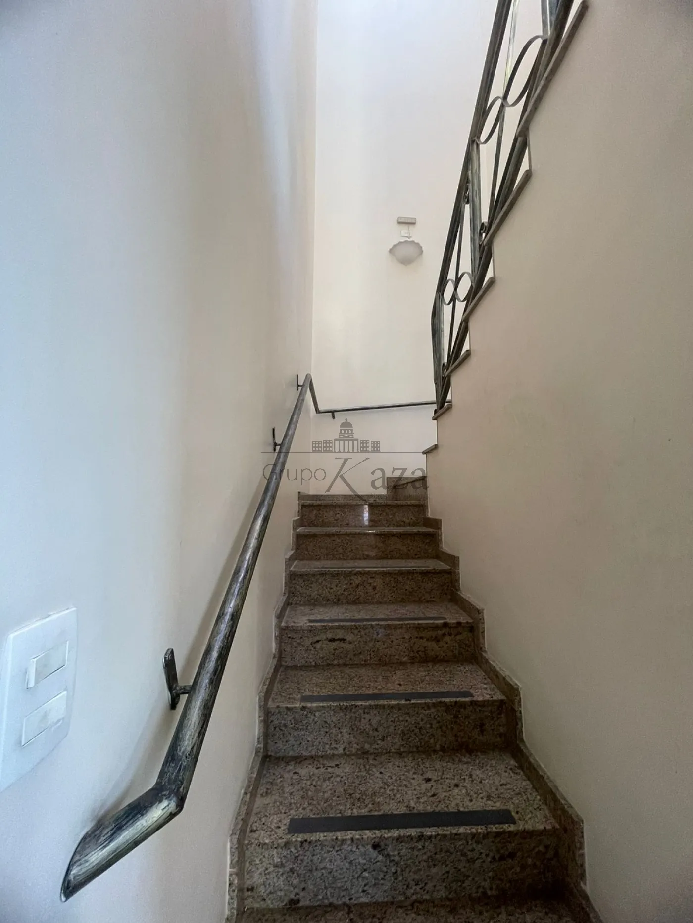 Foto 9 de Casa Condomínio em Vila Zezé, Jacareí - imagem 9