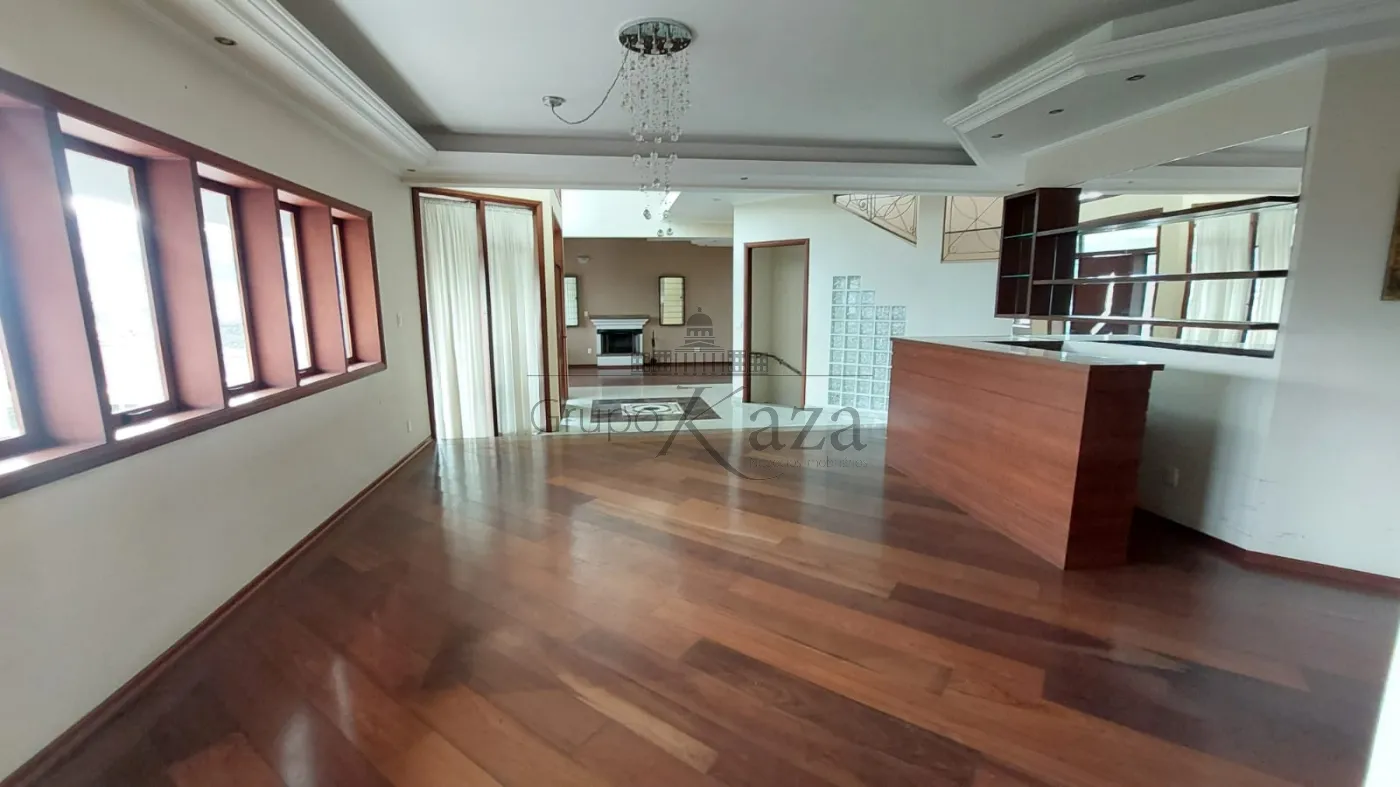 Foto 2 de Casa Condomínio em Vila Zezé, Jacareí - imagem 2