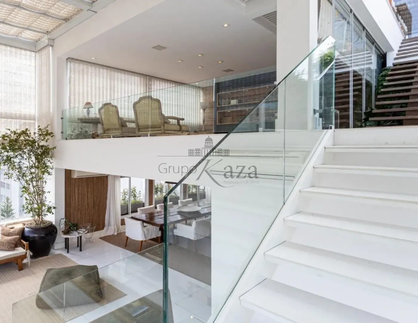 Foto 2 de Apartamento Cobertura Duplex em Itaim Bibi, São Paulo - imagem 2