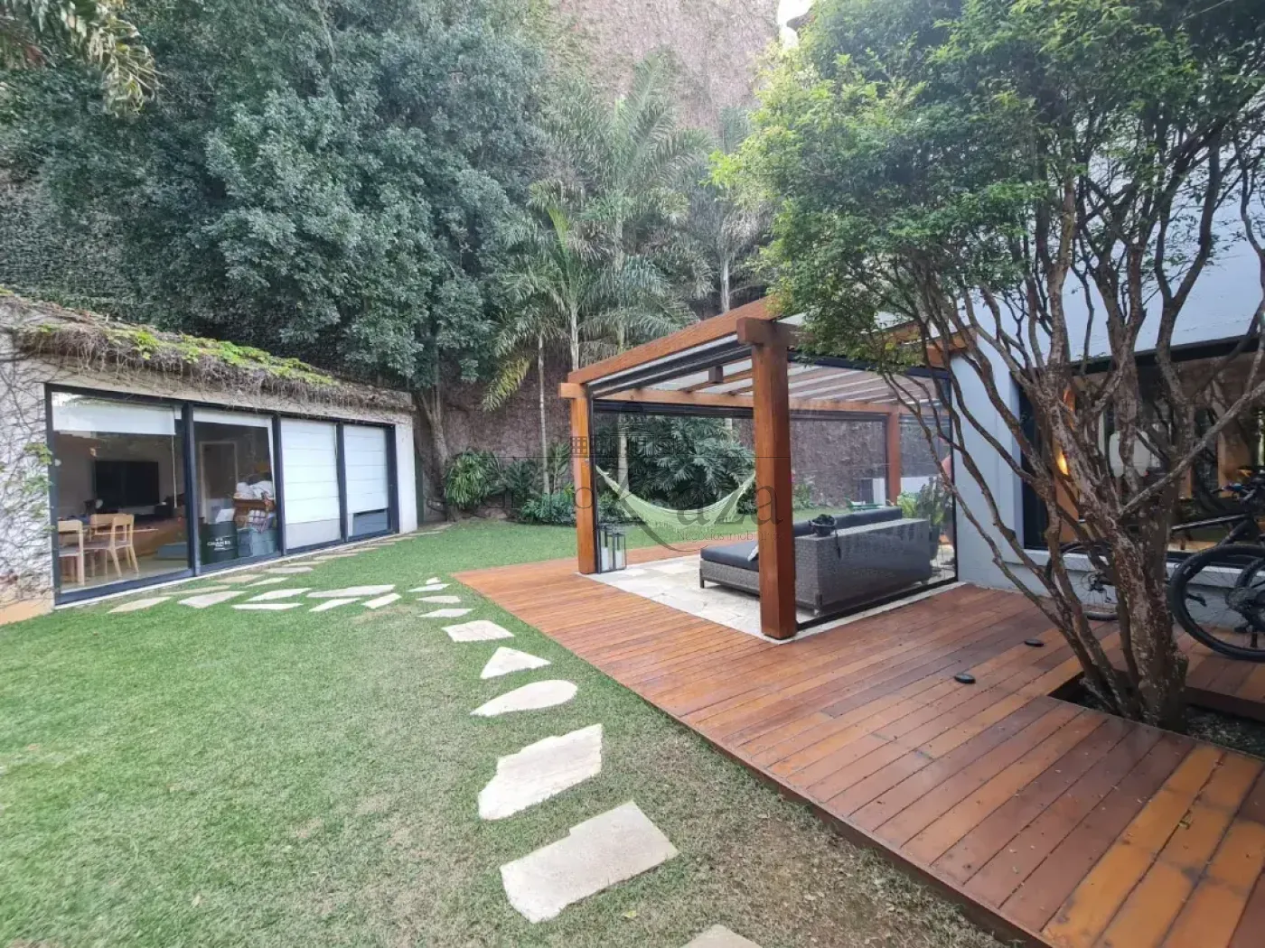 Foto 23 de Casa De Rua Fechada em Morumbi, São Paulo - imagem 23