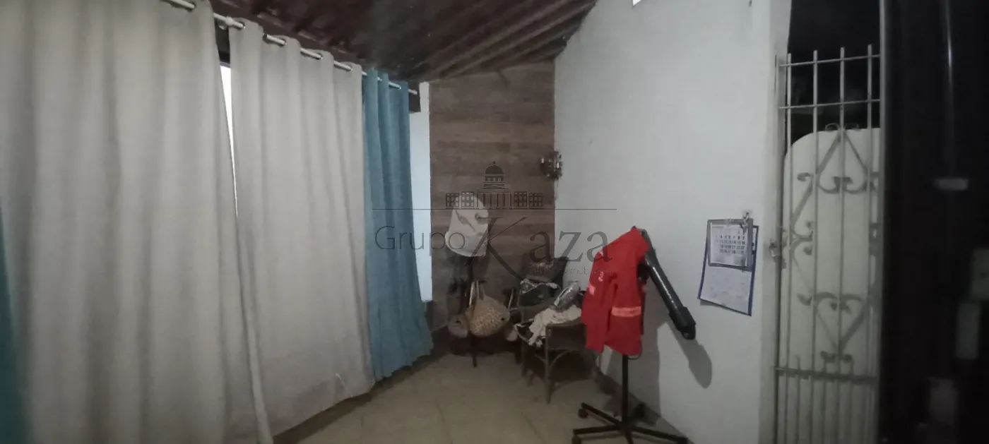 Foto 9 de Casa Padrão em Jardim Souto, São José dos Campos - imagem 9