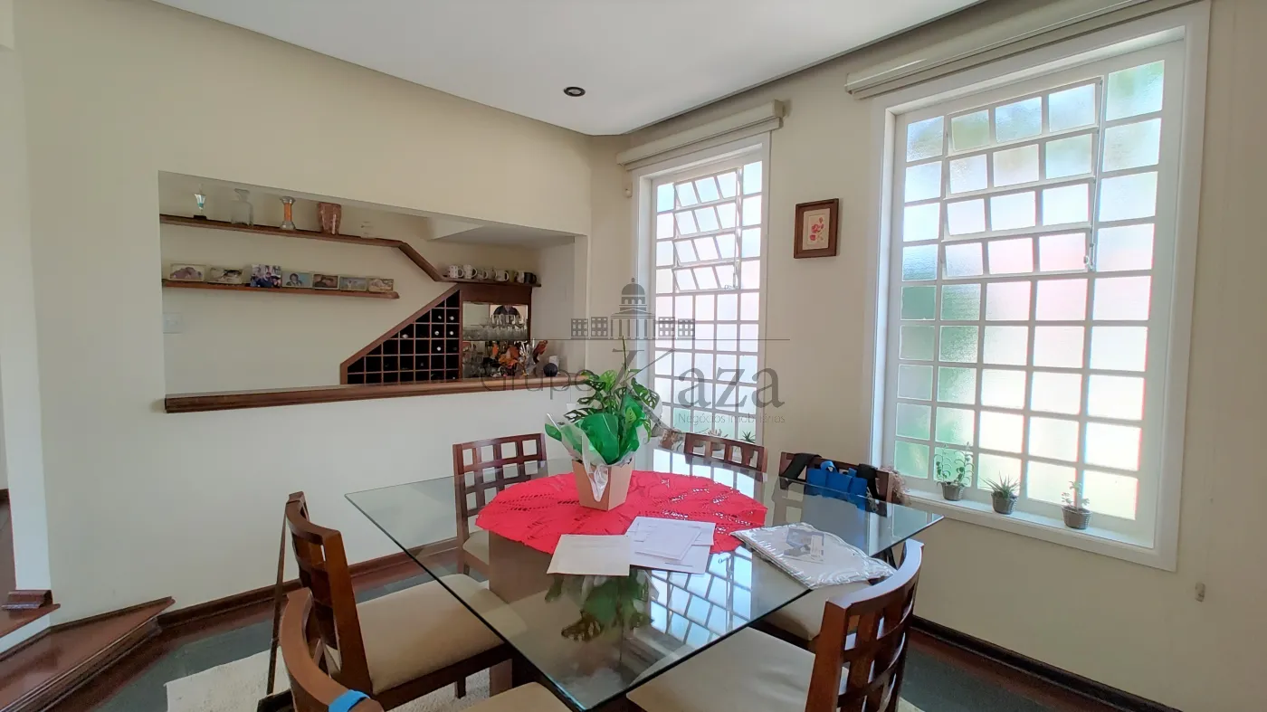 Foto 2 de Casa Sobrado em Jardim Siesta, Jacareí - imagem 2
