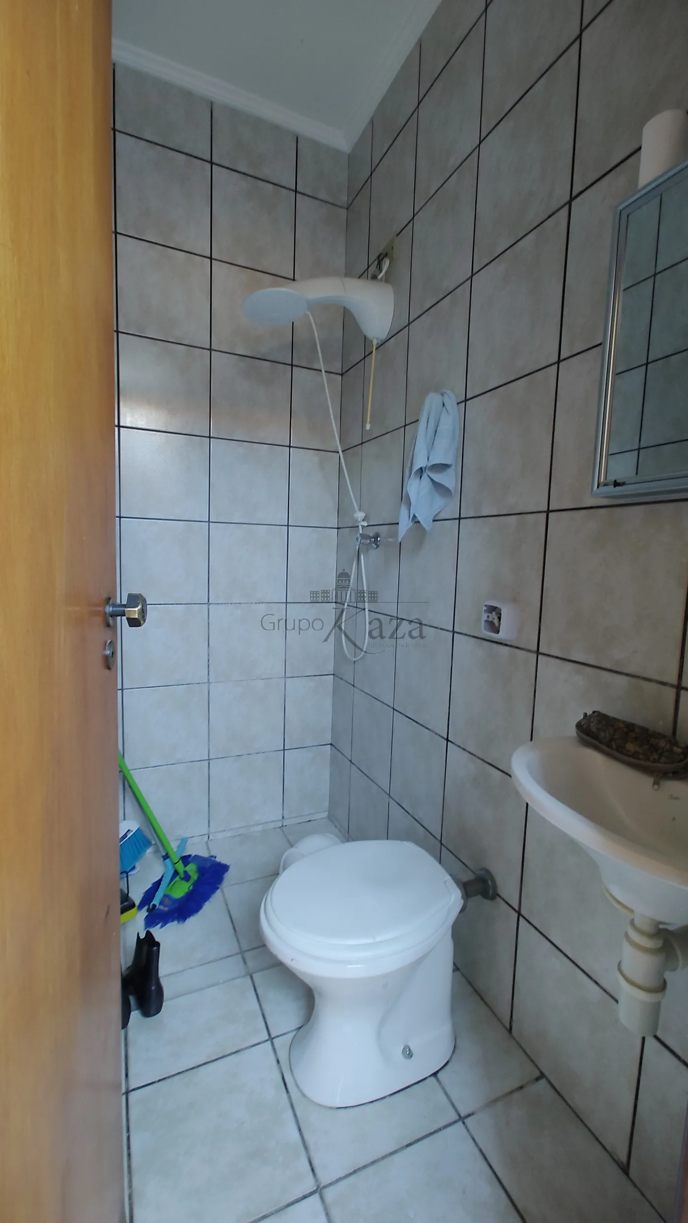 Foto 14 de Casa Sobrado em Jardim Siesta, Jacareí - imagem 14