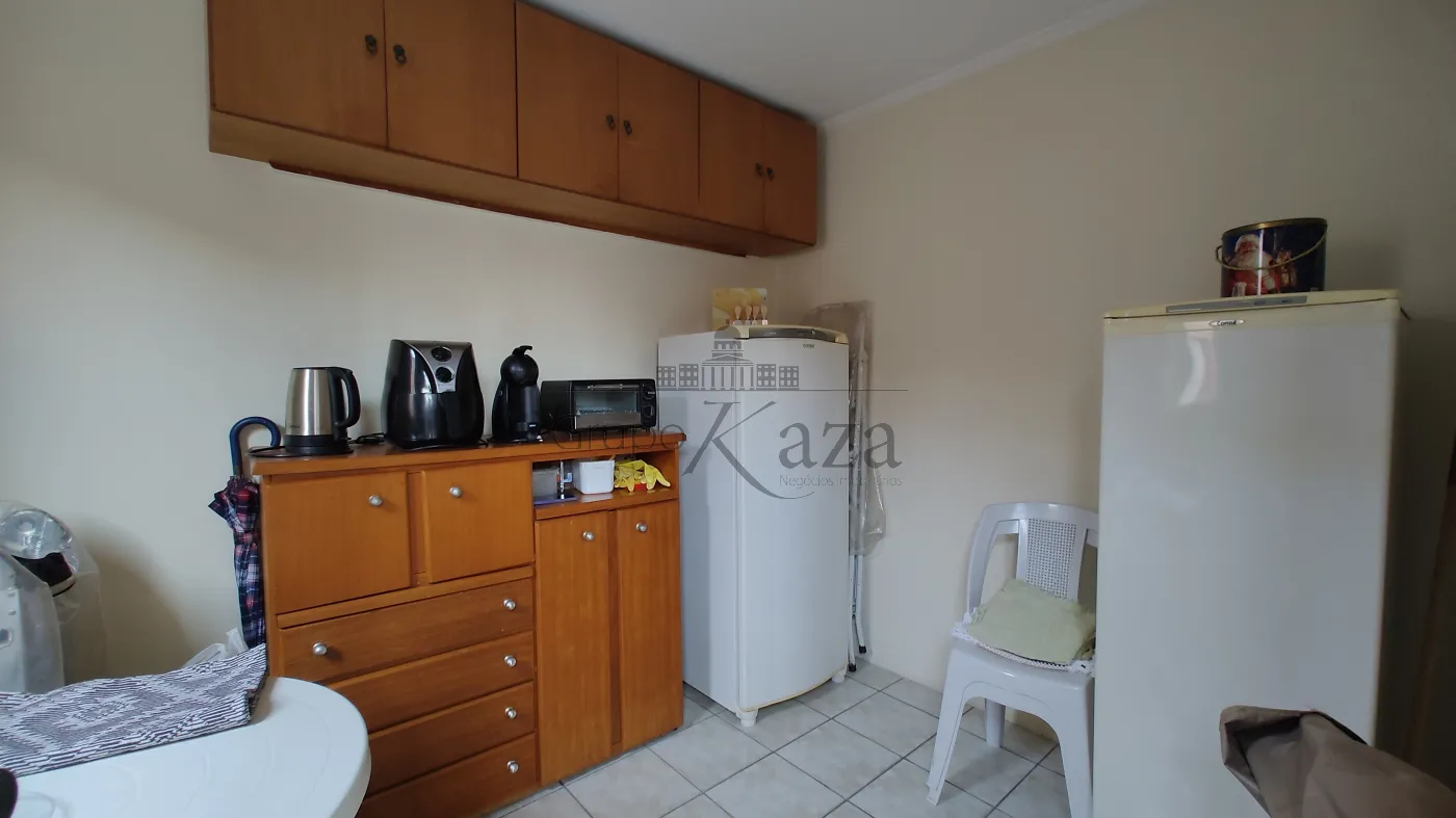 Foto 15 de Casa Sobrado em Jardim Siesta, Jacareí - imagem 15
