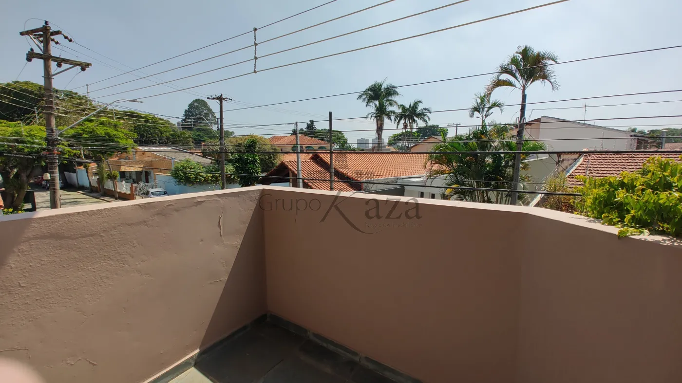 Foto 23 de Casa Sobrado em Jardim Siesta, Jacareí - imagem 23