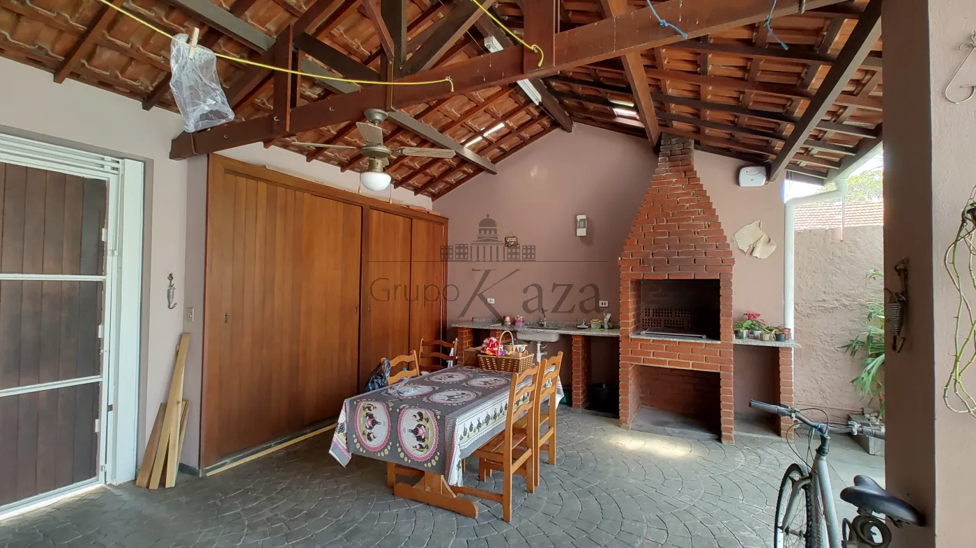 Foto 40 de Casa Sobrado em Jardim Siesta, Jacareí - imagem 40
