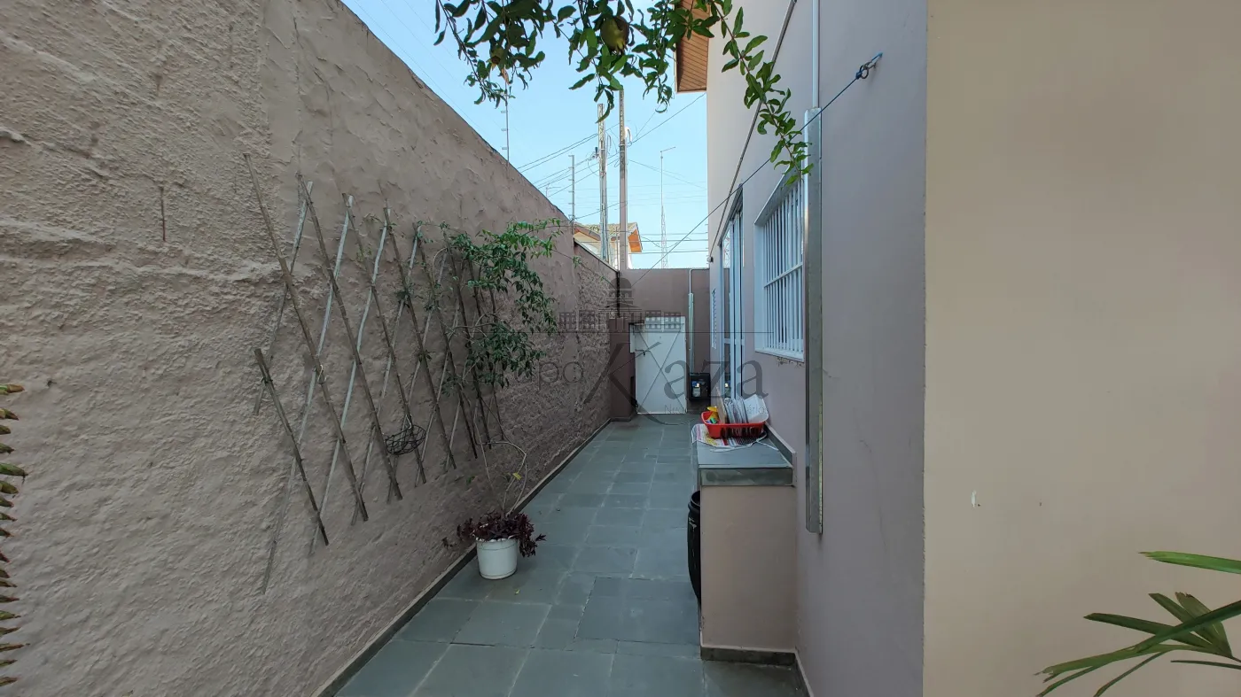 Foto 47 de Casa Sobrado em Jardim Siesta, Jacareí - imagem 47