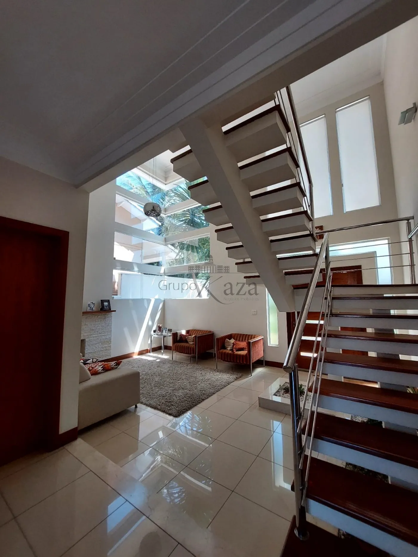Foto 4 de Casa Condomínio em Vila Zezé, Jacareí - imagem 4
