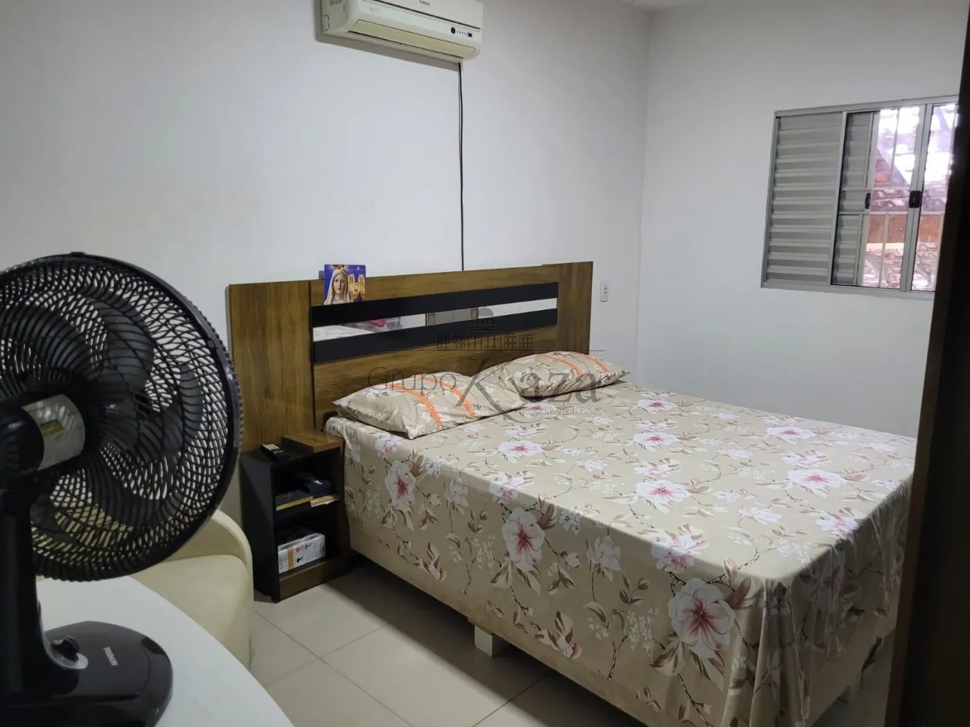 Foto 7 de Casa Padrão em Jardim Santa Inês I, São José dos Campos - imagem 7
