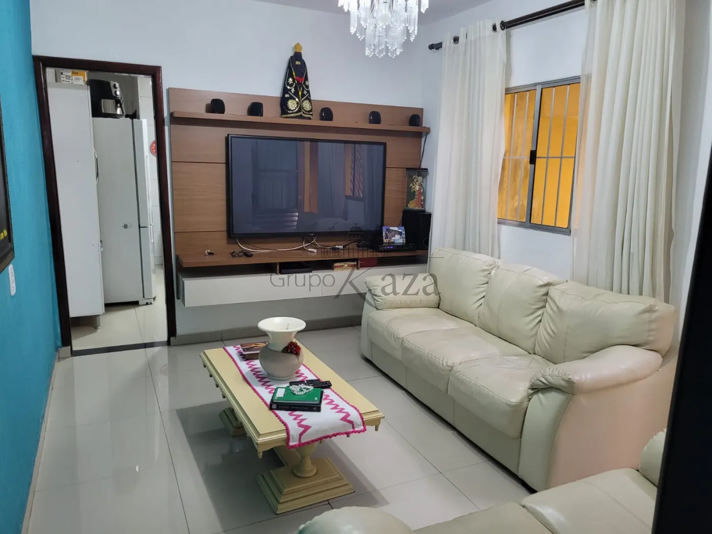 Foto 2 de Casa Padrão em Jardim Santa Inês I, São José dos Campos - imagem 2