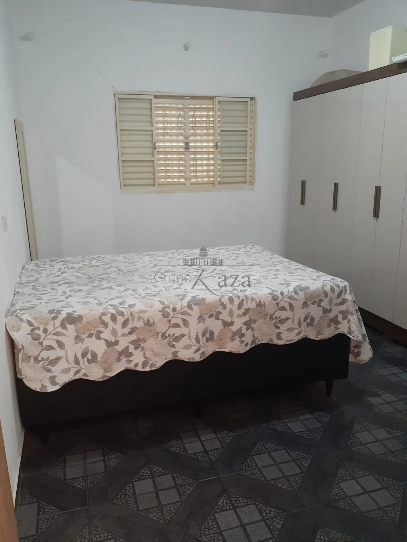 Foto 4 de Casa Geminada em Jardim Santa Inês II, São José dos Campos - imagem 4
