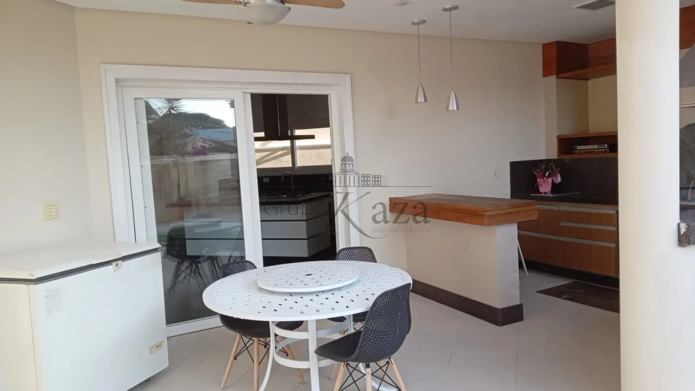 Foto 4 de Casa Condomínio em Jardim Altos de Santana II, Jacareí - imagem 4