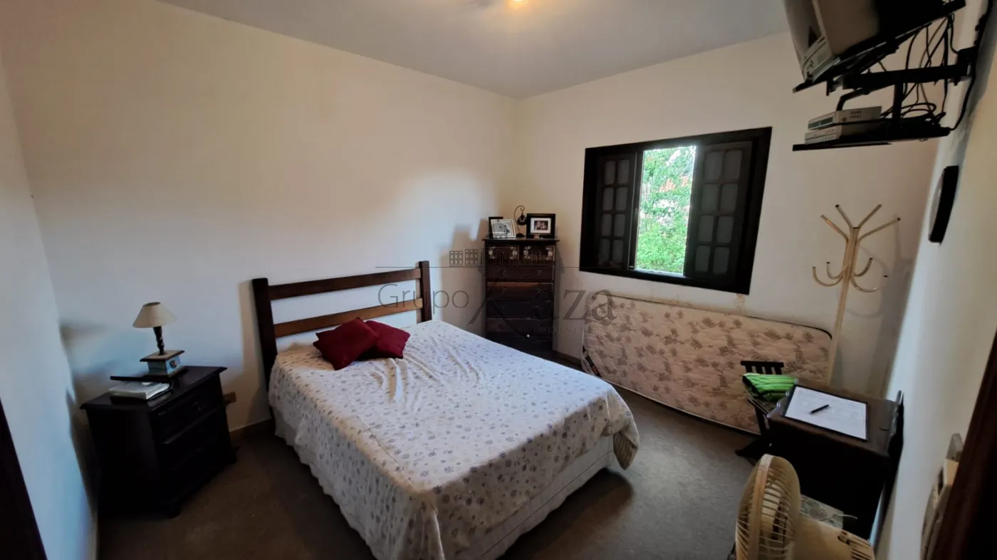 Foto 10 de Casa Padrão em Jardim Santa Maria, Jacareí - imagem 10