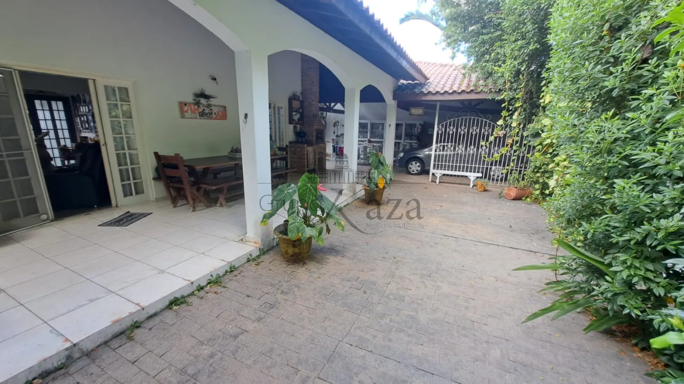 Foto 4 de Casa Padrão em Jardim Santa Maria, Jacareí - imagem 4